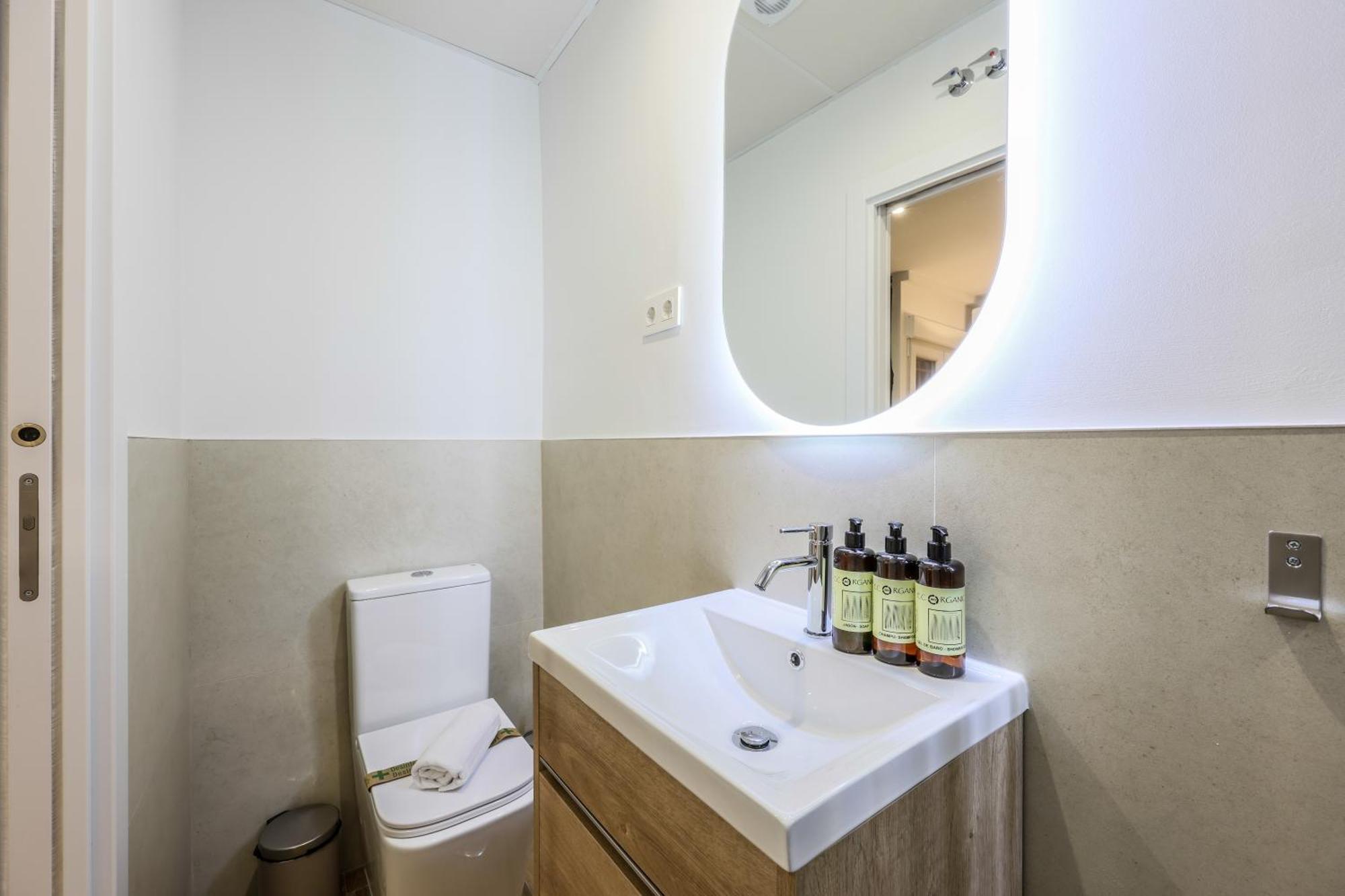 Encantador Apartamento Plaza Del Callao, Mid Term Мадрид Екстер'єр фото